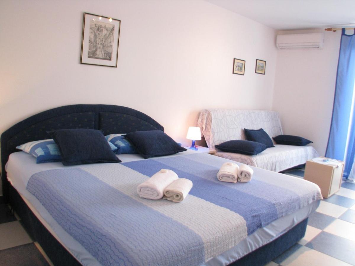 Apartments Pine Diver Pinezići Extérieur photo