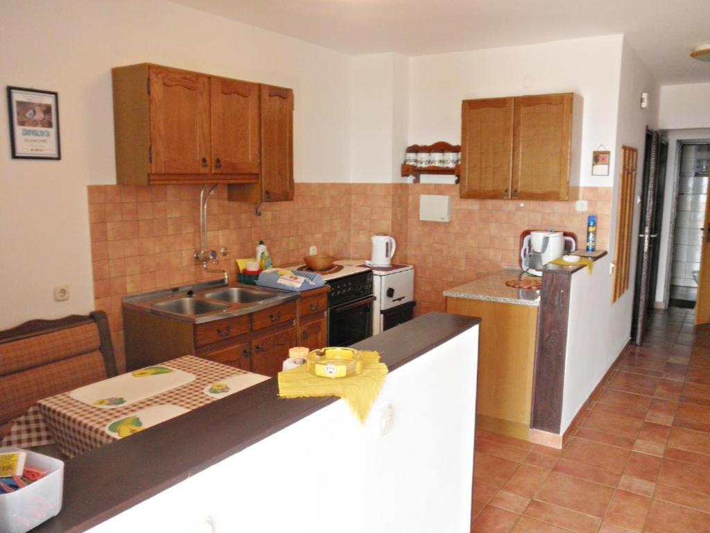 Apartments Pine Diver Pinezići Extérieur photo